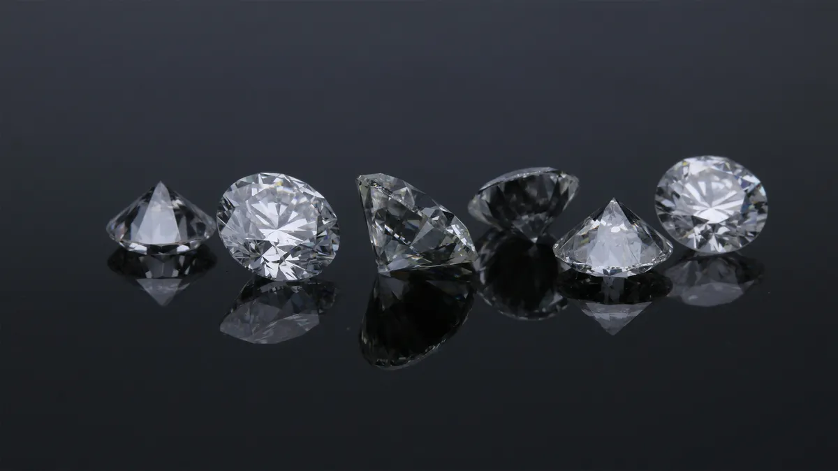 VVS vs. VS Clarity: Paying for Perfection You Can't See?